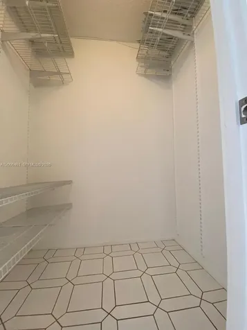 18041 Biscayne Boulevard Aventura FL 33160