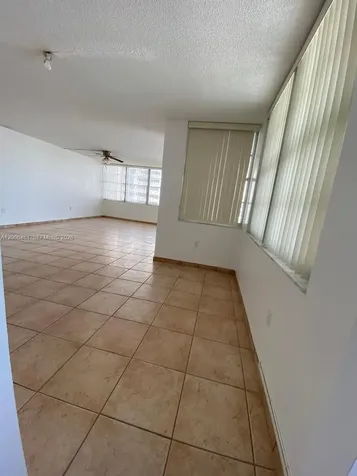18041 Biscayne Boulevard Aventura FL 33160