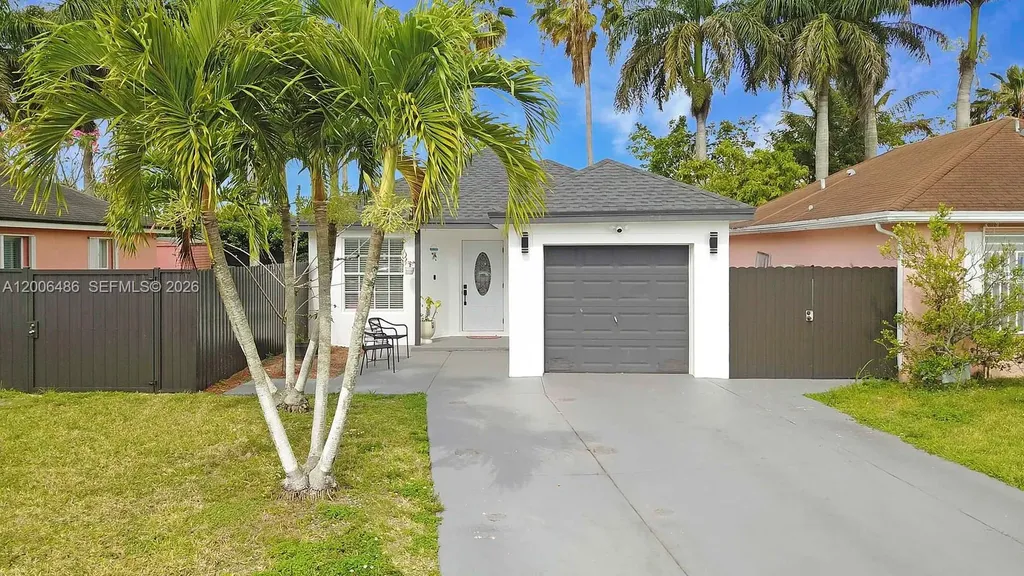 990 SW 9th Court Florida City FL 33034