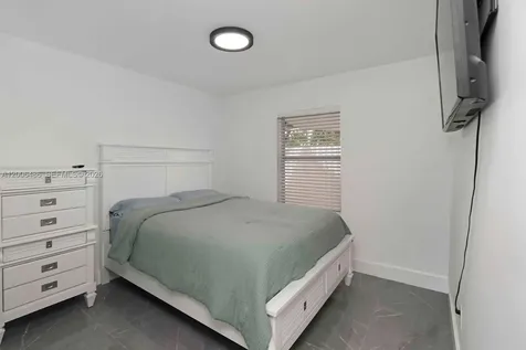 990 SW 9th Court Florida City FL 33034