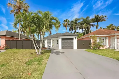 990 SW 9th Court Florida City FL 33034