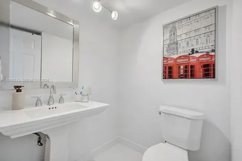 6770 Indian Creek Drive Miami Beach FL 33141
