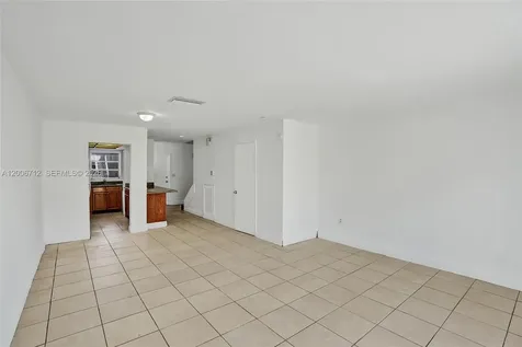 7344 SW 82nd Street Miami FL 33143