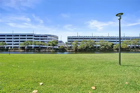 7344 SW 82nd Street Miami FL 33143
