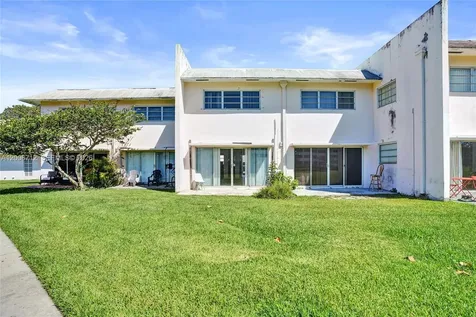 7344 SW 82nd Street Miami FL 33143