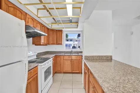 7344 SW 82nd Street Miami FL 33143