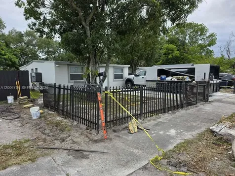 2290 Rutland Street Opa-Locka FL 33054