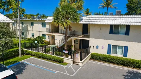 8615 SW 68th Court Pinecrest FL 33156