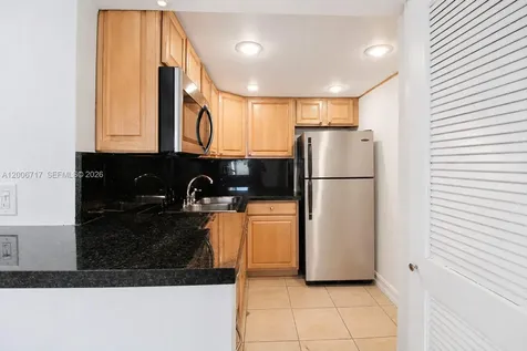 8615 SW 68th Court Pinecrest FL 33156