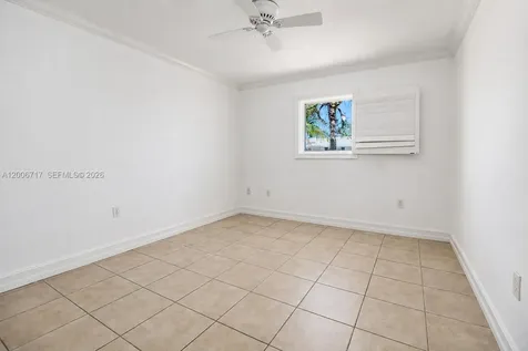 8615 SW 68th Court Pinecrest FL 33156