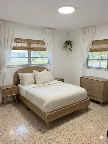 3831 E 10th Avenue Hialeah FL 33013