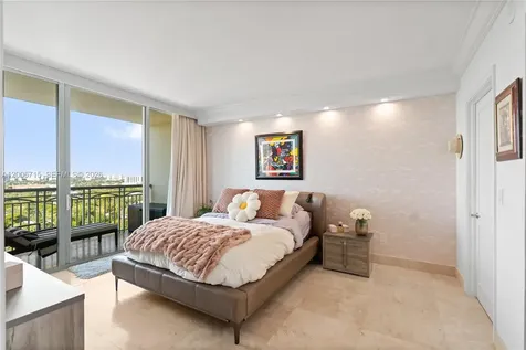 3350 SW 27 Avenue Coconut Grove FL 33133