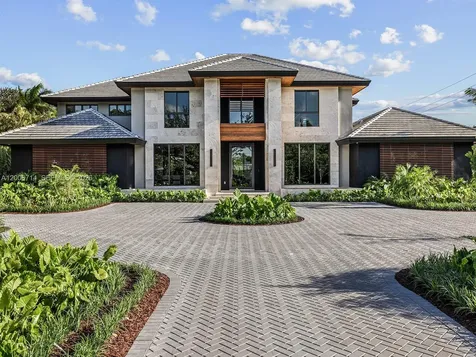 6690 SW 96th Street Pinecrest FL 33156