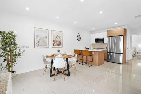 570 NW 48th Street Miami FL 33127