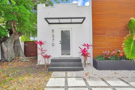 570 NW 48th Street Miami FL 33127