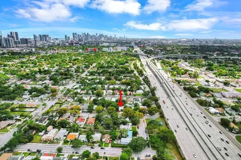 570 NW 48th Street Miami FL 33127