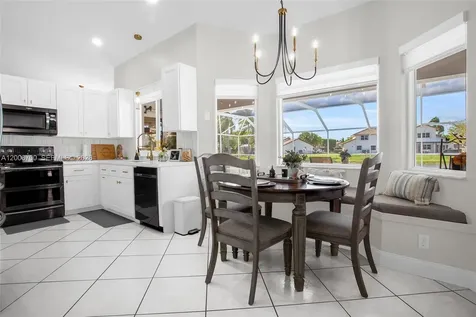 20071 NW 5th Street Pembroke Pines FL 33029