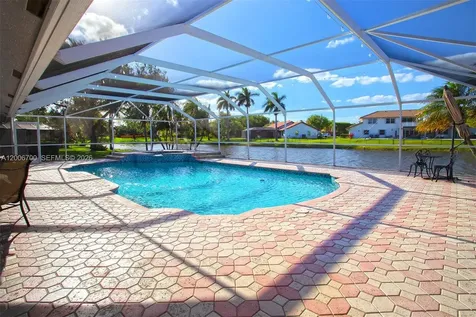 20071 NW 5th Street Pembroke Pines FL 33029