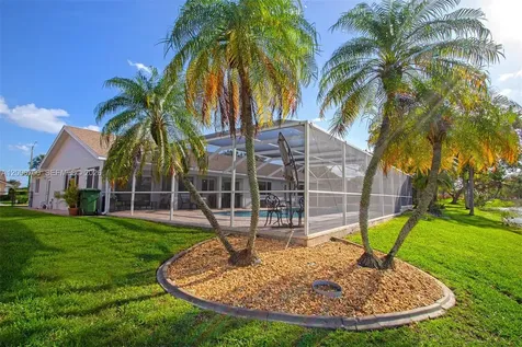 20071 NW 5th Street Pembroke Pines FL 33029