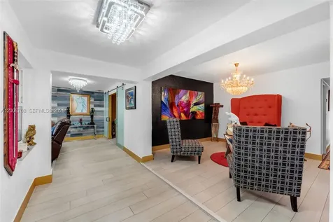 1870 NW 32nd Avenue Miami FL 33125
