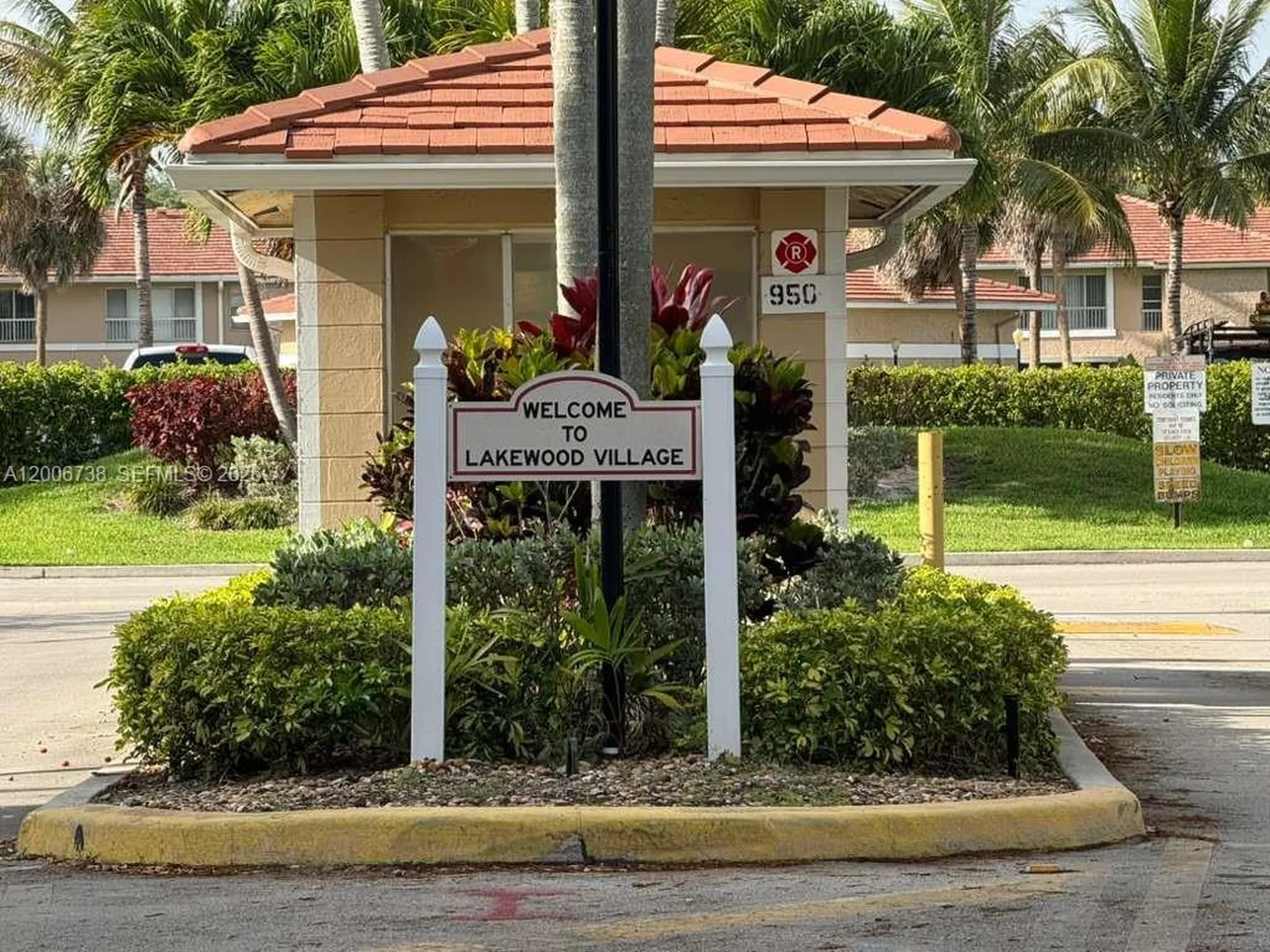 9956 Twin Lakes Drive Coral Springs FL 33071