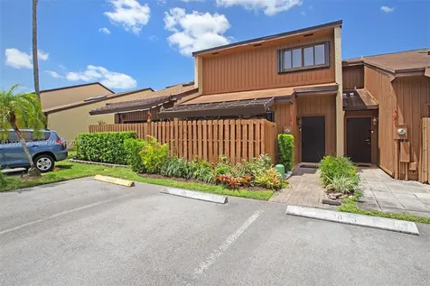 4159 SW 87th Terrace Davie FL 33328