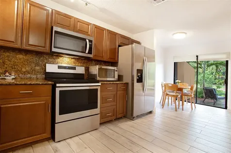 4159 SW 87th Terrace Davie FL 33328