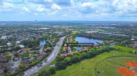 4159 SW 87th Terrace Davie FL 33328