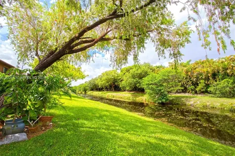 4159 SW 87th Terrace Davie FL 33328