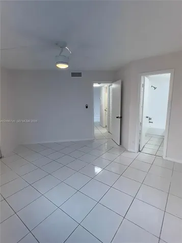 216 Lake Pointe Drive Oakland Park FL 33309