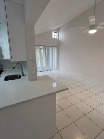 216 Lake Pointe Drive Oakland Park FL 33309