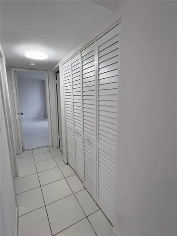 216 Lake Pointe Drive Oakland Park FL 33309