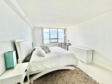 1500 Bay Road Miami Beach FL 33139