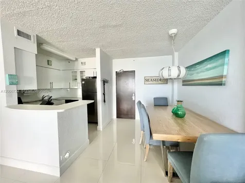 1500 Bay Road Miami Beach FL 33139