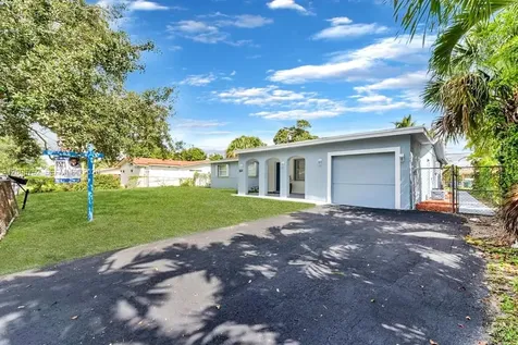 3841 NW 7th Place Lauderhill FL 33311