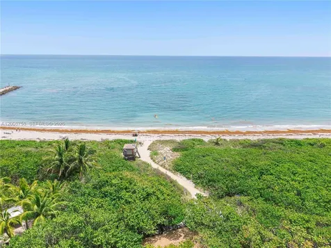950 De Soto Road Boca Raton FL 33432