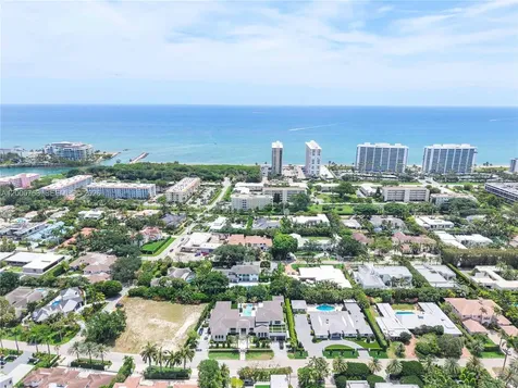 950 De Soto Road Boca Raton FL 33432