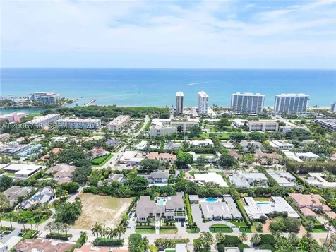 950 De Soto Road Boca Raton FL 33432