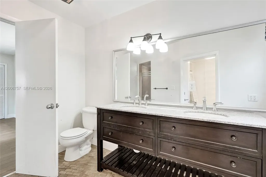 1421 S Palmway Lake Worth FL 33460