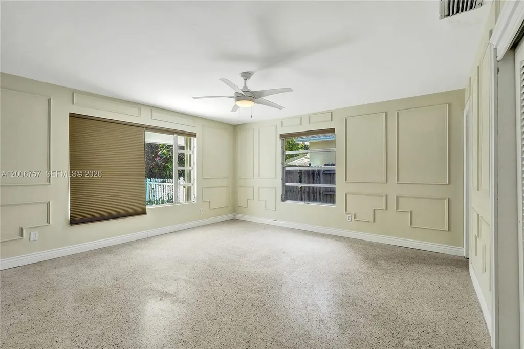 1421 S Palmway Lake Worth FL 33460