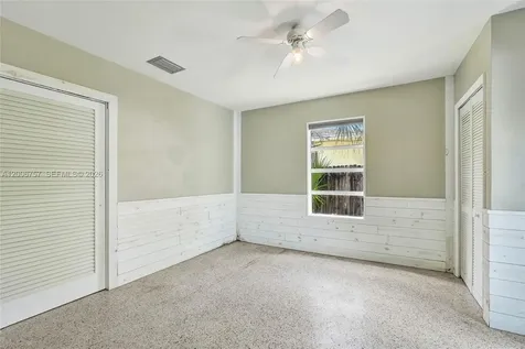 1421 S Palmway Lake Worth FL 33460