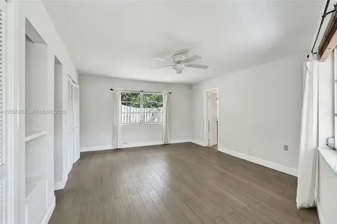 1421 S Palmway Lake Worth FL 33460