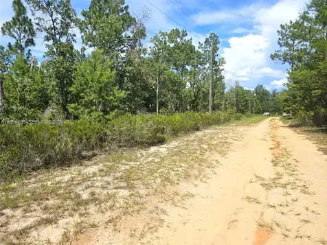 136 Utah Street Palatka FL 32640