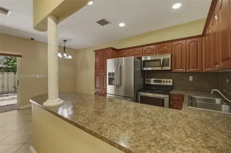 16613 NW 71st Avenue Miami Lakes FL 33014
