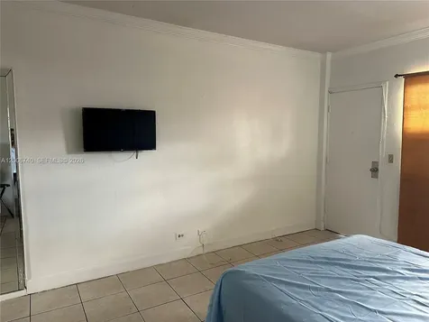 26 Diplomat Parkway Hallandale Beach FL 33009