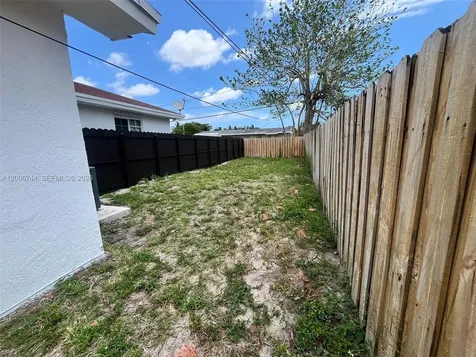 15741 NW 40th Court Miami Gardens FL 33054