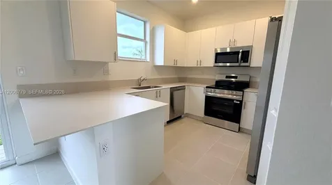 2537 SE 27th Court Homestead FL 33035