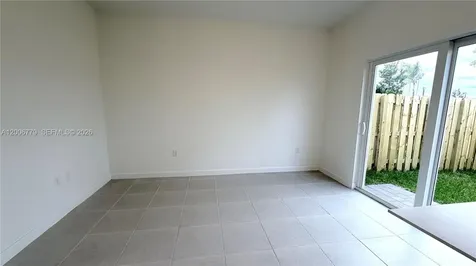 2537 SE 27th Court Homestead FL 33035