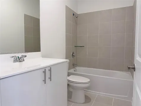 2537 SE 27th Court Homestead FL 33035