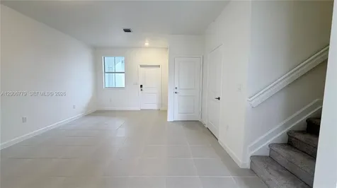 2537 SE 27th Court Homestead FL 33035